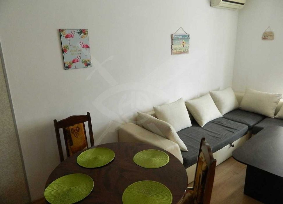 Дава се под наем Двустаен апартамент в Варна, Левски - 75 кв.м за 450 € - Снимка #1