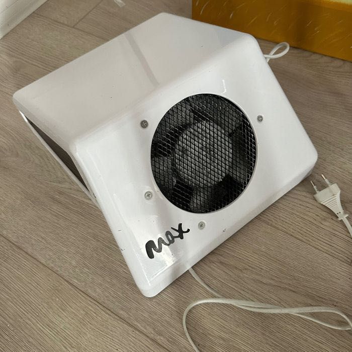 aspirator unghii max