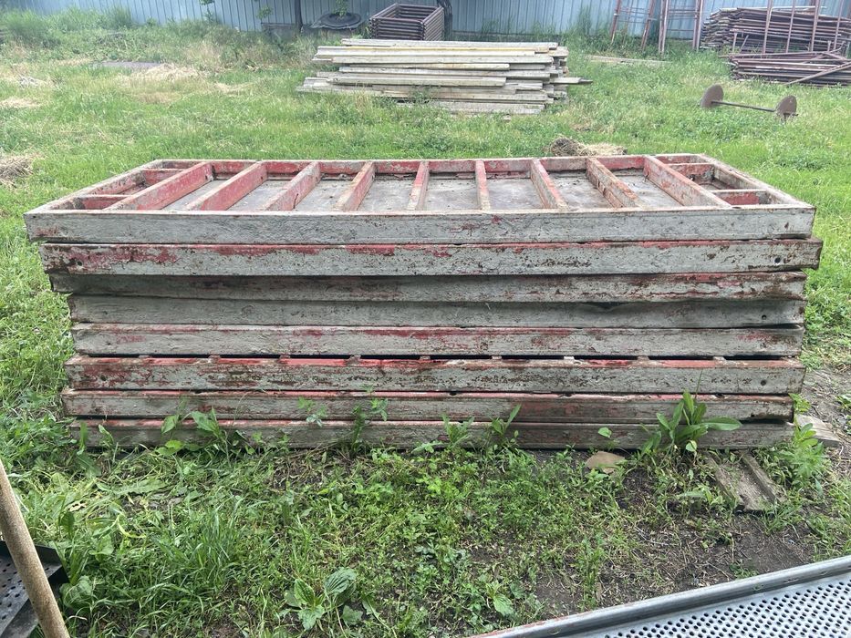 Опалубка крупнощитовая остатки