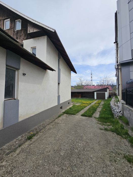 SPATII COMERCIALE– Central, Darmanesti-Bacau, langa piata!