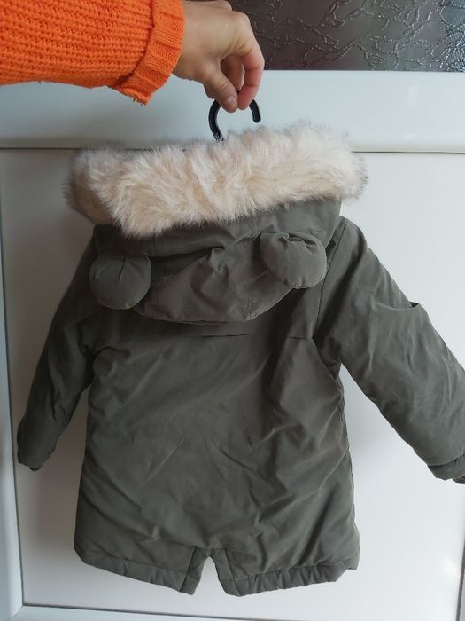 Vand geaca primark marimea 80