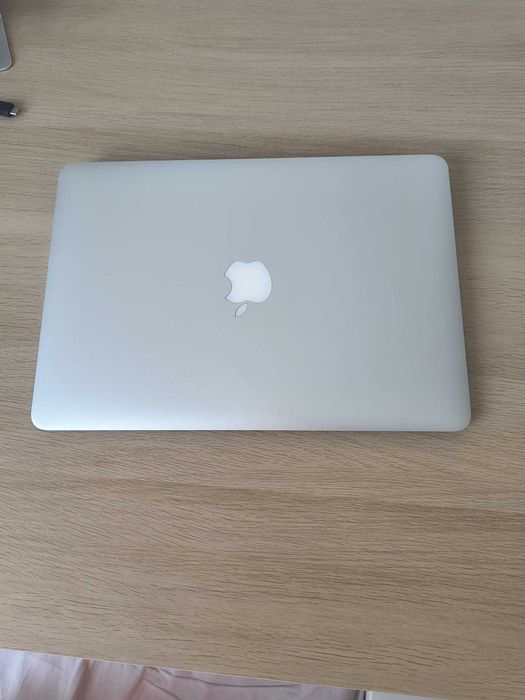 Laptop Macbook air 2015