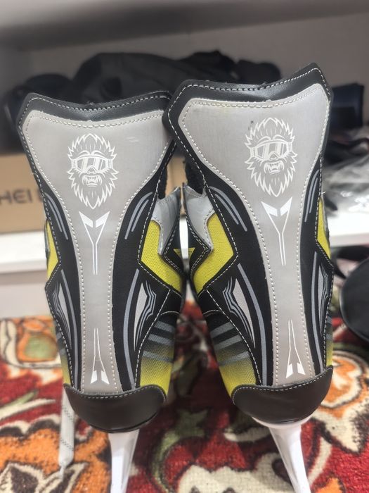 Хоккейные коньки Hei Long