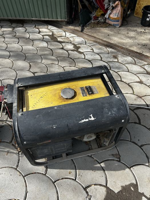 Генератор бензиновый