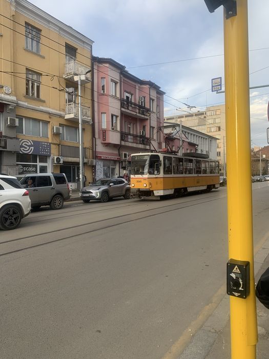 Дава магазин под наем