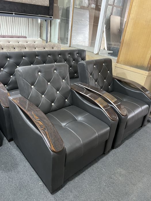 Диван кресло на скидки. Диван раскладной.     Divan kreslo