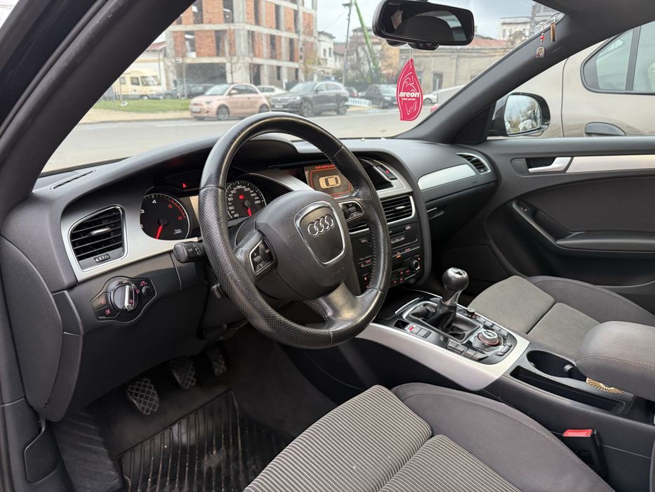 Vand Audi A4 B8 2009