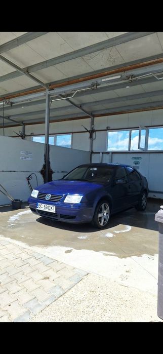 VOLKSWAGEN Bora 2000 — imagine 2