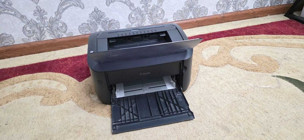 Срочно продам принтера старые но рабочие!!!