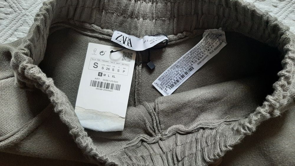 Pantaloni Zara matimea S noi cu eticheta