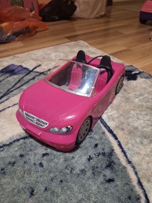 Barbie розово кабрио / кола