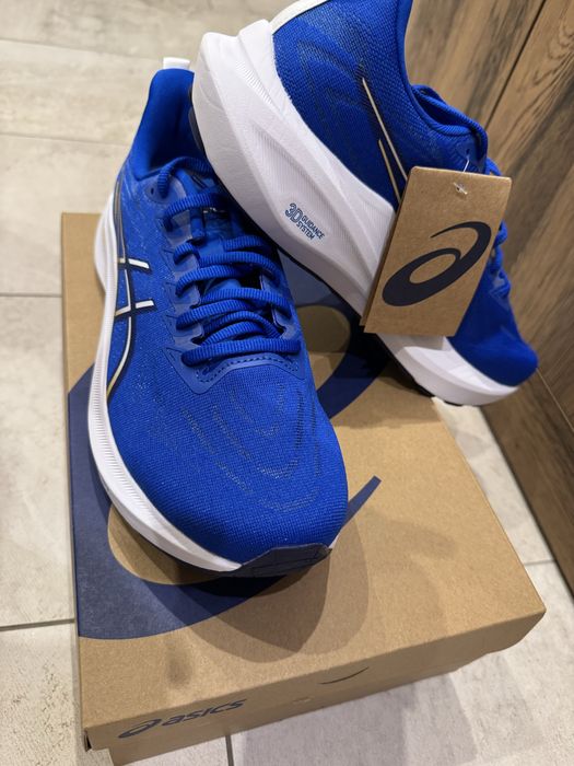 Нови! Мъжки маратонки ASICS   номер 42