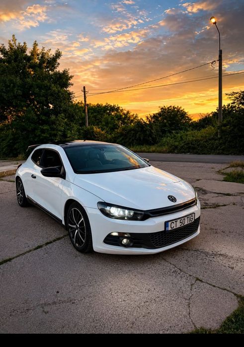 Volkswagen Scirocco Vând Volkswagen Scirocco: