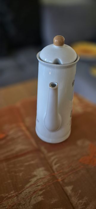 Продавам каничка за течности