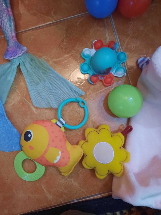 Jucarii bebe fetite. Stare foarte buna.