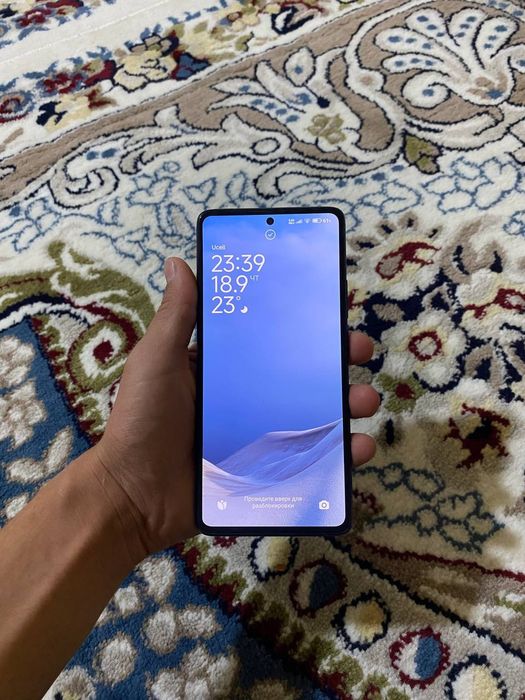 Hiomi 11 t pro  12 ozu. 256 pamit