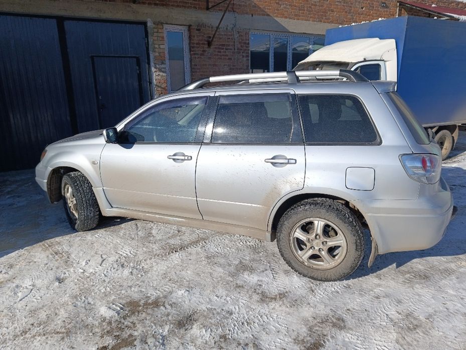 Продам Оутлендер