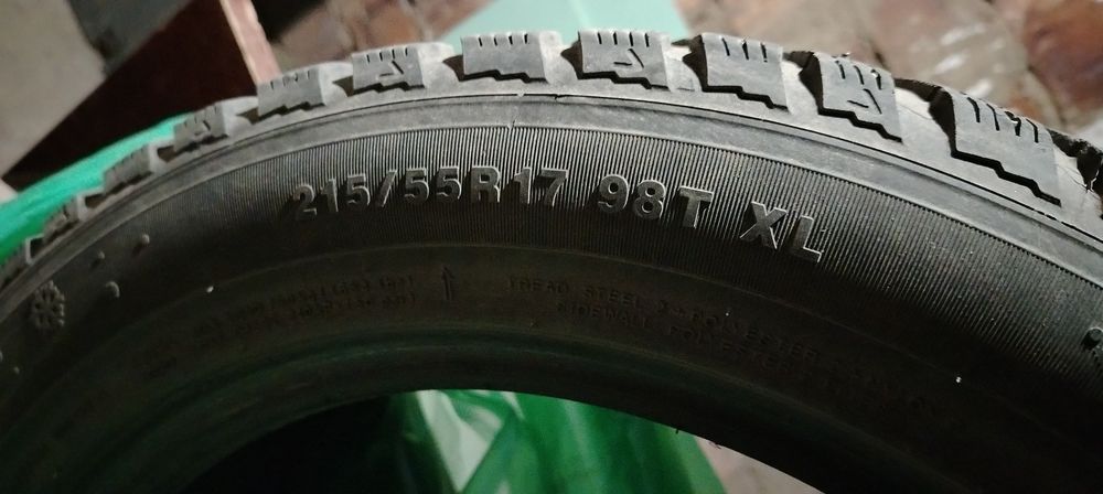 Продам зимние шины, 215/55/R17