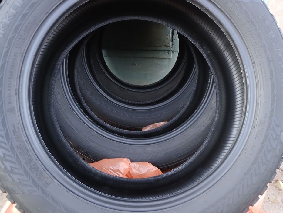 Продам зим.шины 235×55×19  "Nokian HAKKAPELITTA 10P suv"