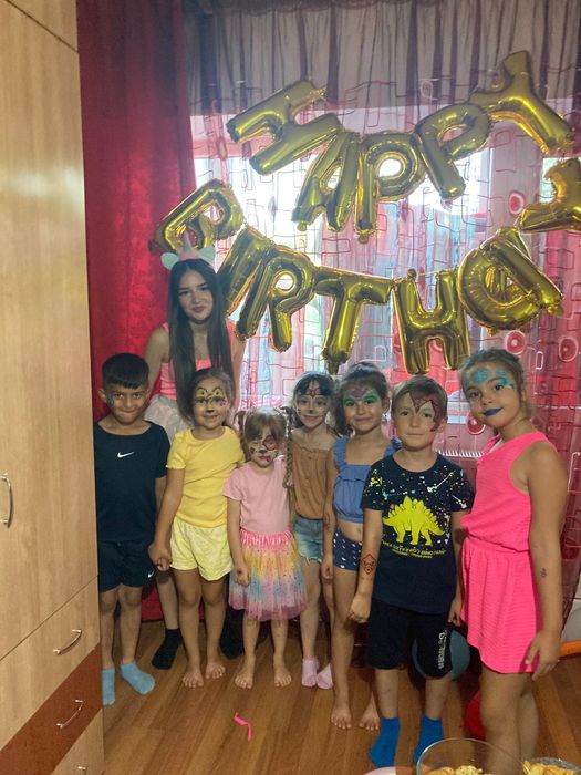 Animatori de copii , ursitoare botez , decorațiuni baloane