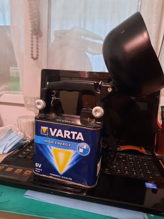 Lanterna Varta 6v.