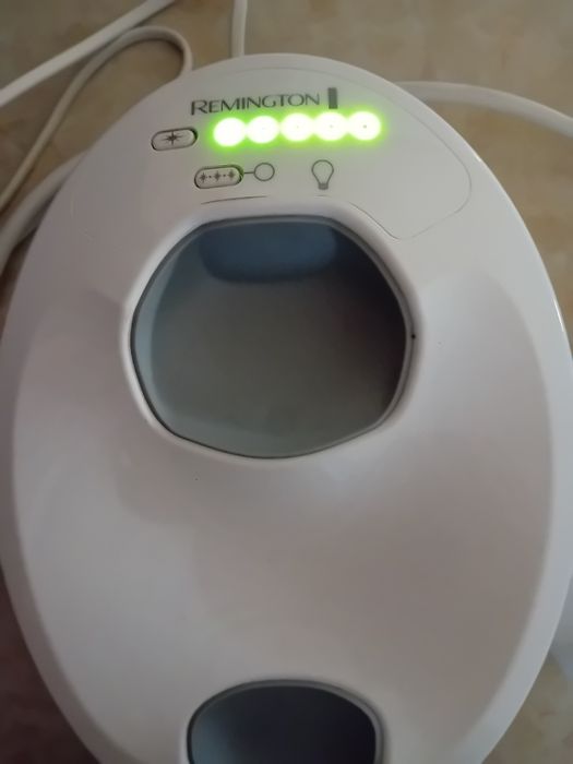 Фотоепилатор Remington IPL