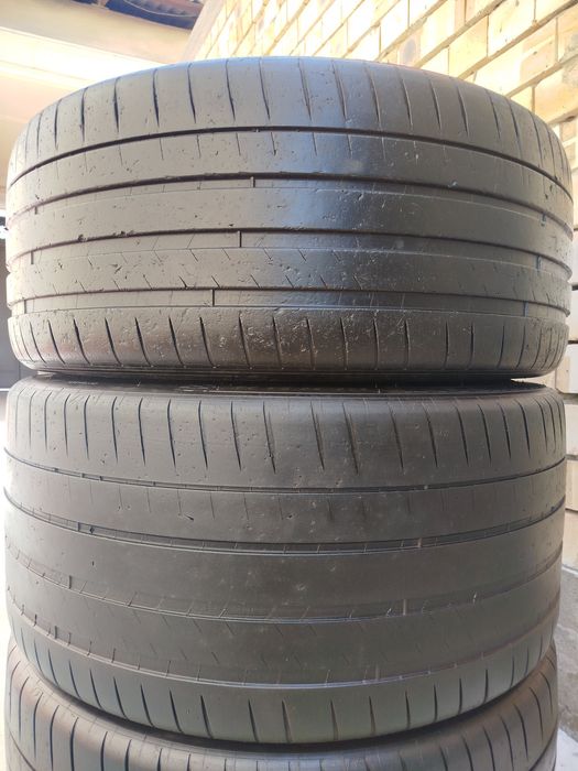 285 40 R22 Shina Michelin