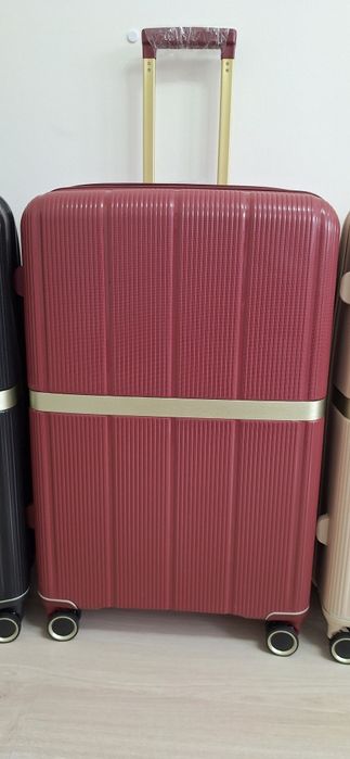 Чемоданы из полипропилена новые