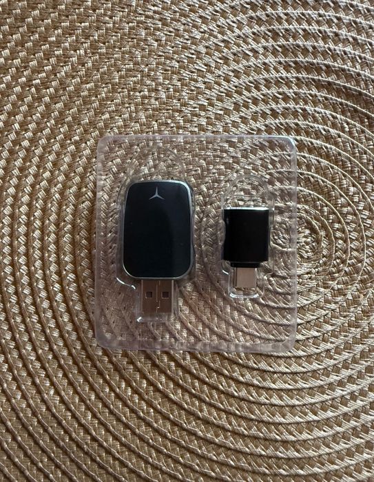 Адаптер за CarPlay