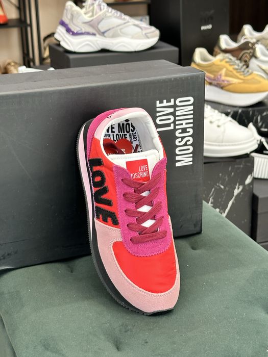 Дамски сникърси Love Moschino 36