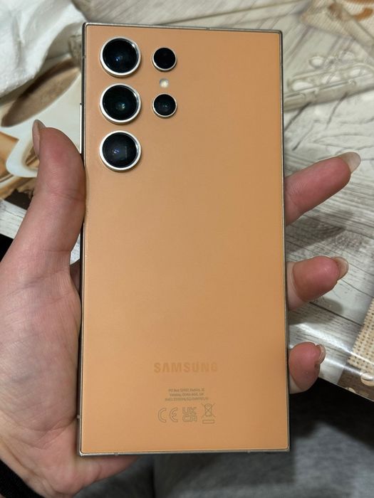 Samsung Galaxy S24 Ultra – 512 GB – stare foarte bună