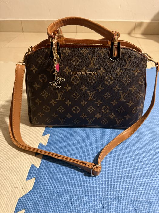 Geanta louis vuitton