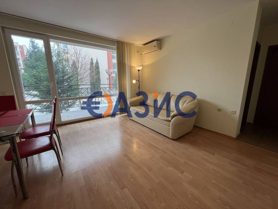 Продава се Тристаен апартамент в к.к. Слънчев бряг - 90 кв.м за 465 €/кв.м - Снимка #6