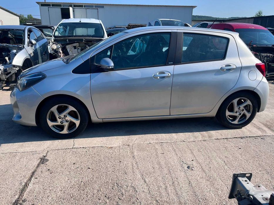 Vand set jante - Toyota Yaris - an 2017 - 1.5 hibrid - dimensiune R15