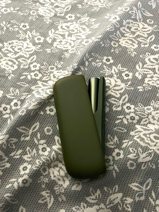 IQOS ILUMA Verde – Funcționează perfect