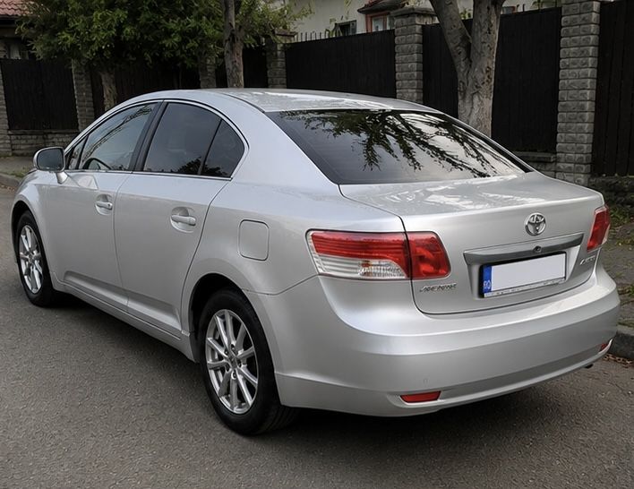 TOYOTA Avensis 2010 — imagine 3
