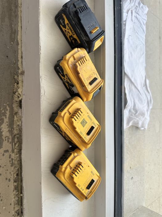 Scule dewalt de vanzare