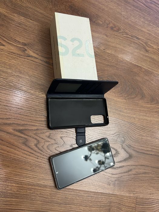 Samsung galaxy S20 FE 128 Gb