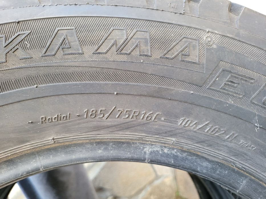 Гуми 185/75/16C за бус