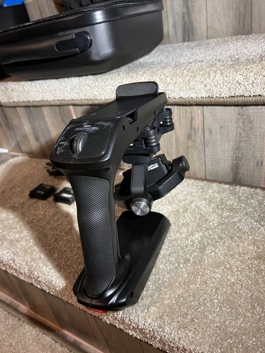 Yuneec Steady Grip gimbal cu camera GoPro Hero 4 + Bonus