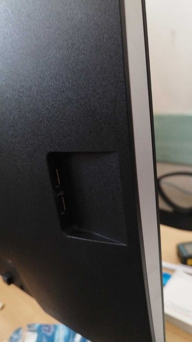 Монитор 23" HP EliteDisplay E232 1920 x 1080 12 м гаранция