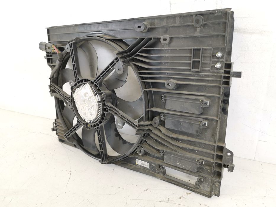 Радиаторен електровентилатор Рено Каджар / Renault Kadjar Оригинален