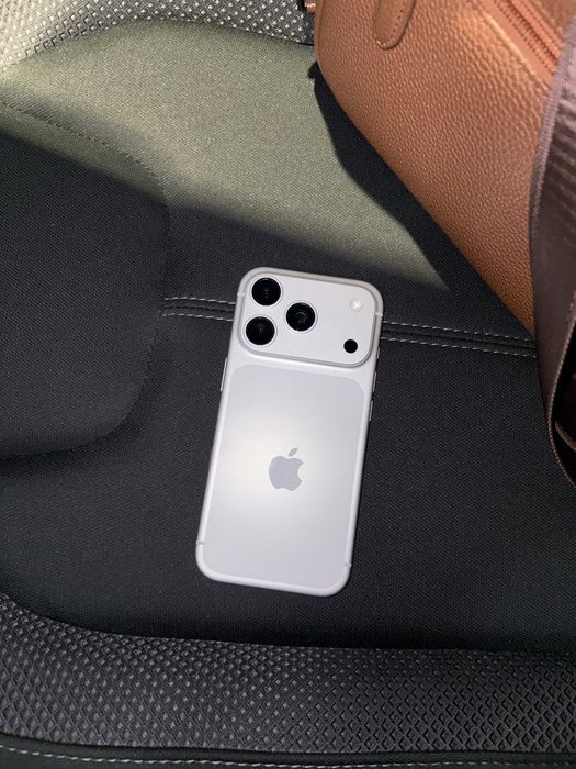 Iphone 17pro 256gb