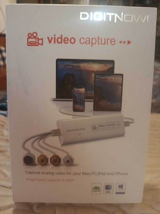 Видеозаснемащио устройство