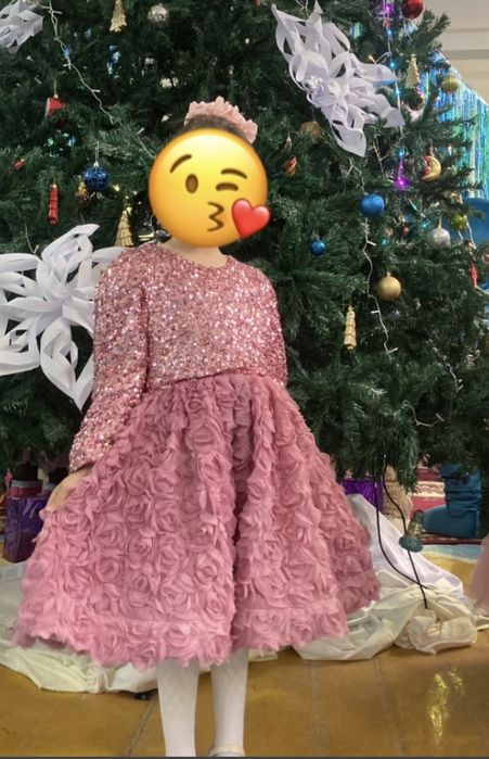 Койлек 1 рет киілген 7-8 жасар кыздарга болады.