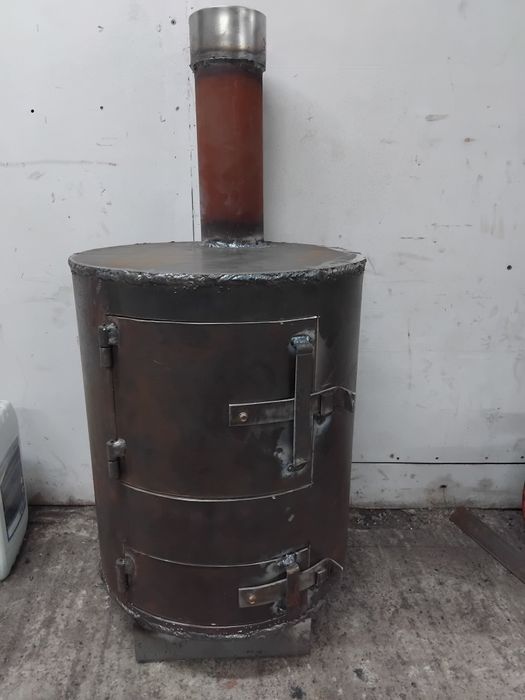 Продам печь буржуйку  50000