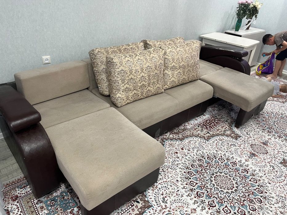 Продается диван ,