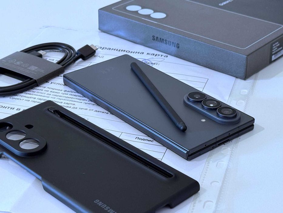 Бартер! 24м.Гаранция! Samsung Galaxy Z Fold 8 Ultra Graphite (Черен)