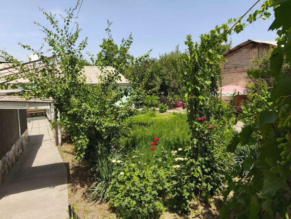 Продаётся участок в Кибрайском районе.