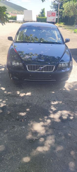Продавам  цяло или на части Volvo s80